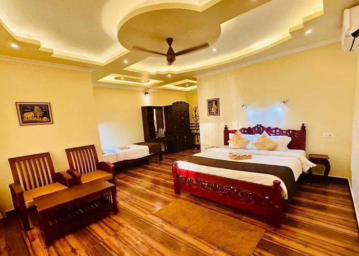 Kottarakara Hotels