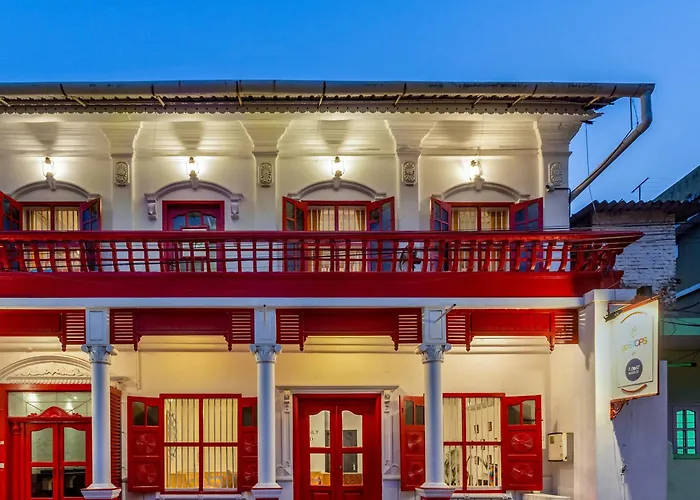 Kochi Hostels