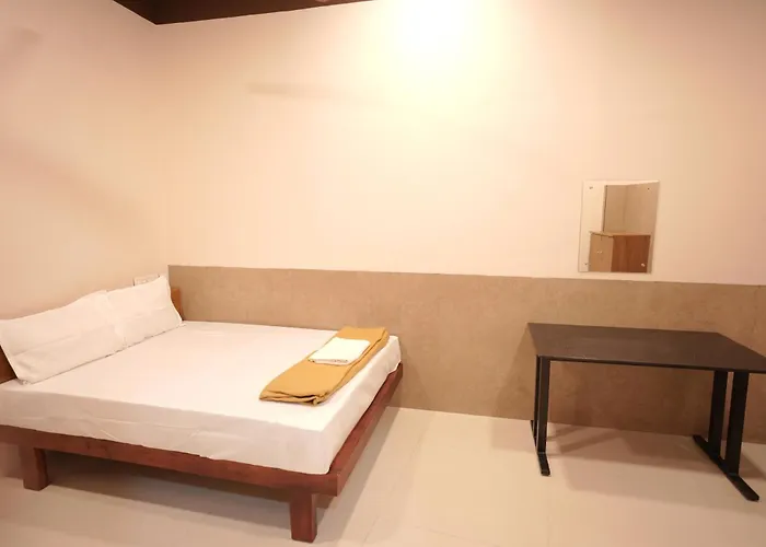 Changanacherry Hotels