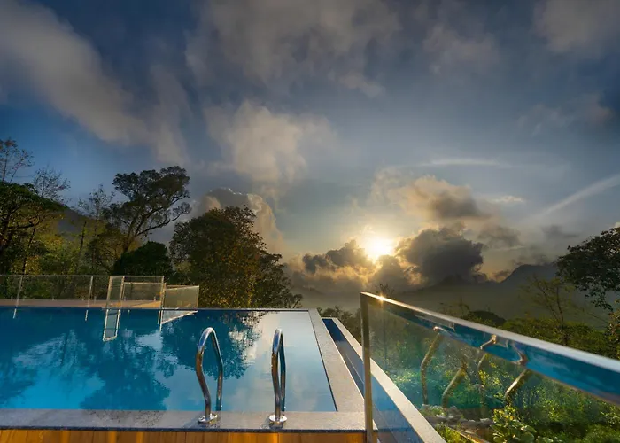 Munnar Hotels for Romantic Getaway
