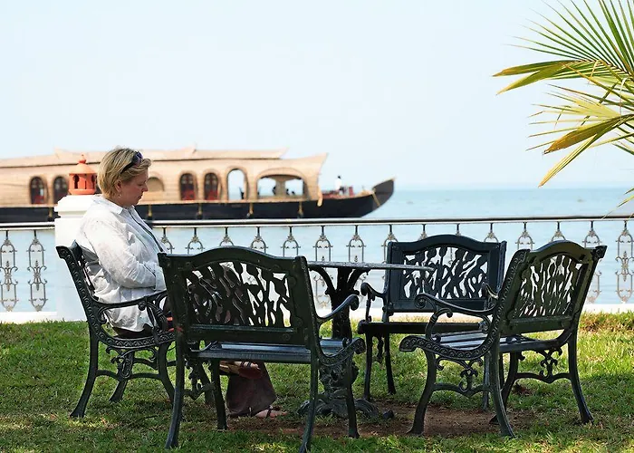 Kumarakom Hotels