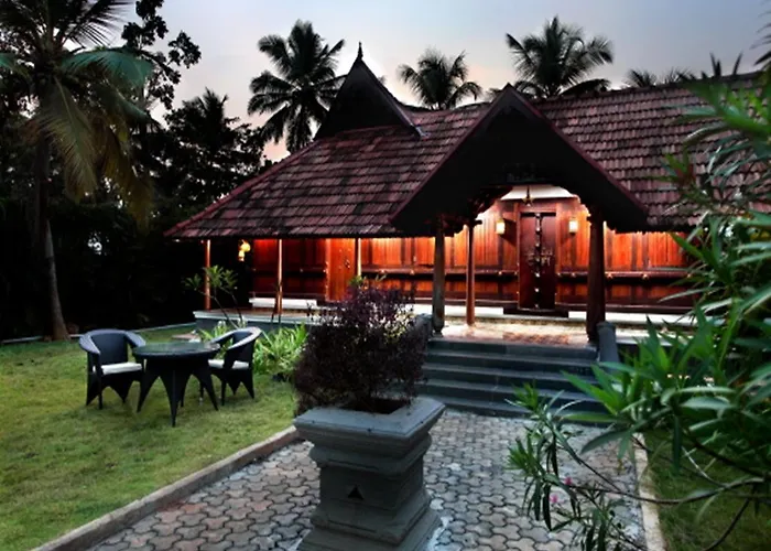 Alappuzha 5 Star Hotels