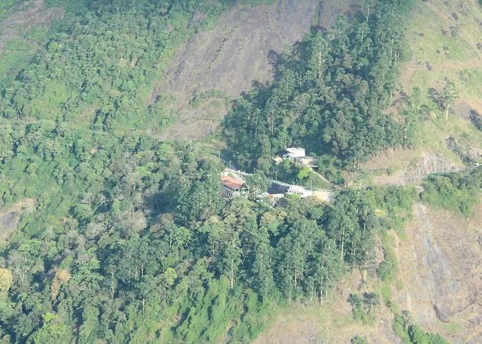 Munnar Hotels With Jacuzzi in Room near KFDC Floriculture Centre